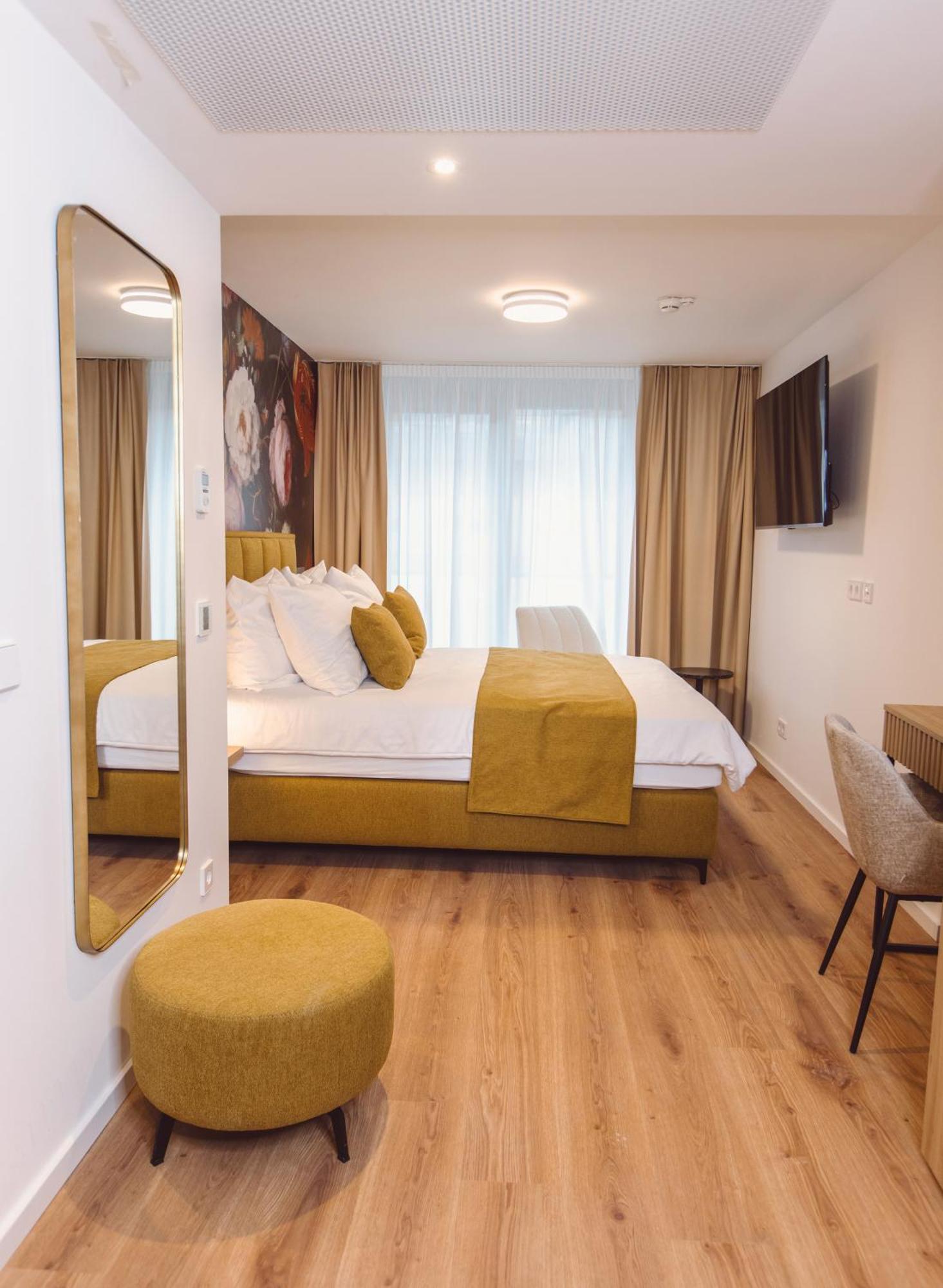 Hotel Am Rathaus Freiburg im Breisgau Eksteriør billede